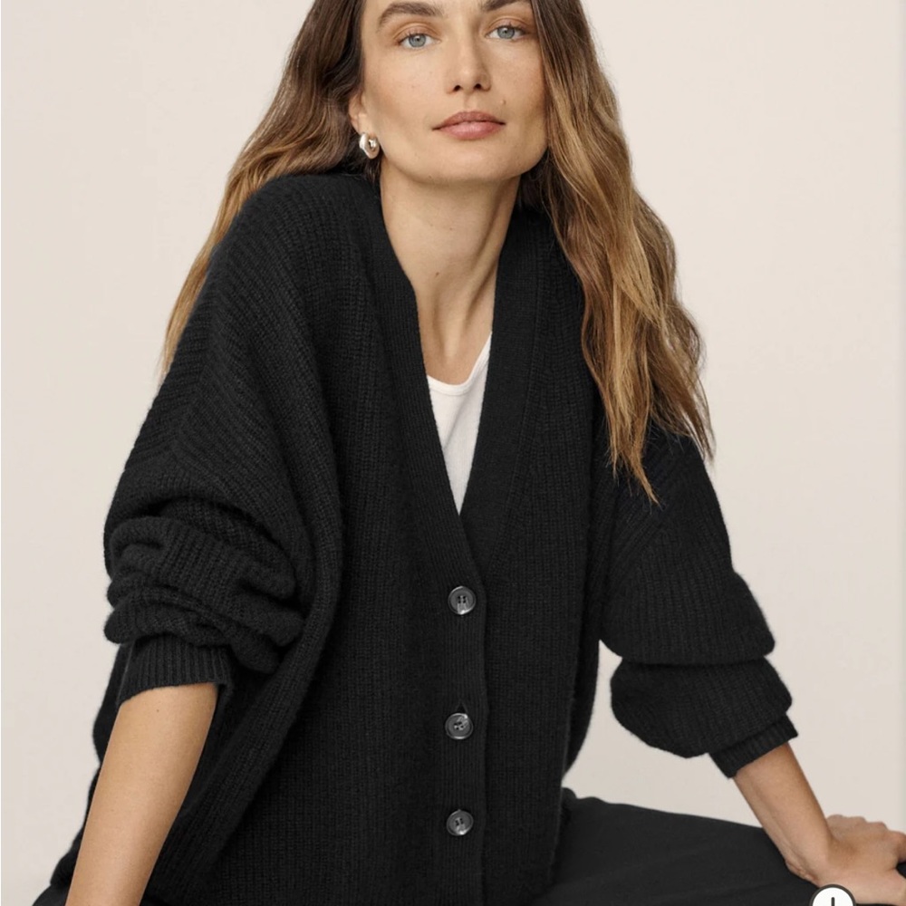 Jenni Kayne Cocoon Cashmere Black Sweater